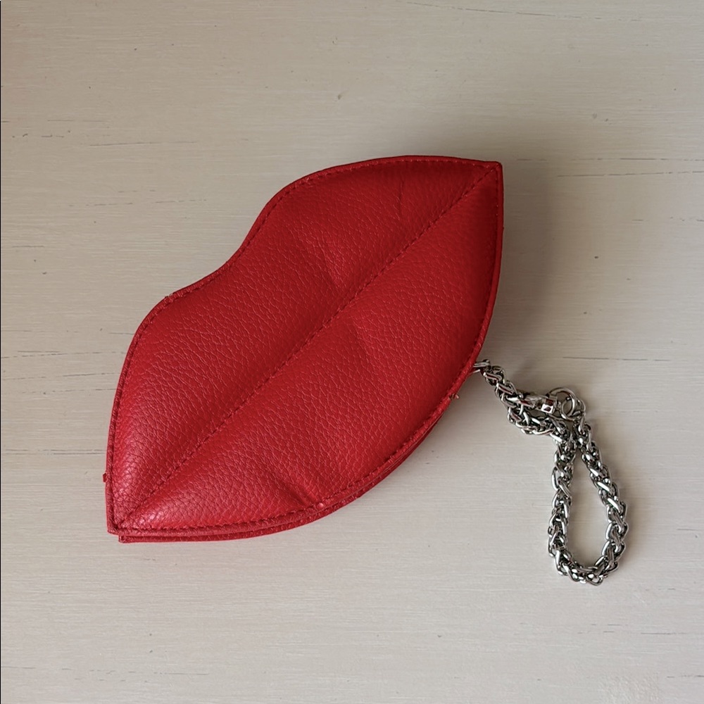 NWT Urban Outfitters red faux leather lip shaped wristlet - Picture 1 of 4
